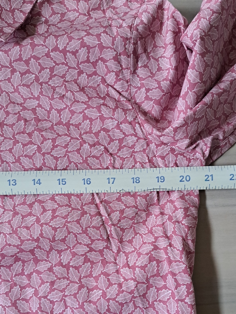 Orvis 100% Cotton Pink Leaf Print Comfy Casual Muted Pink Button Down Shirt - Picture 8 of 10